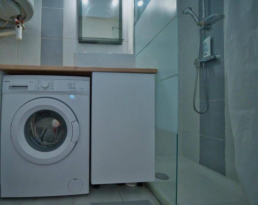Appartement, En Plein Centre , Face A La Gare Centrale, Centre Appartement Nice