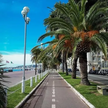 Charmant Appartement, En Plein Centre , Face A La Gare Centrale, Nice Centre Exterior photo